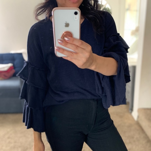 RO & DE Navy Blue Sweater Top Ruffle Sleeve - Picture 2 of 7